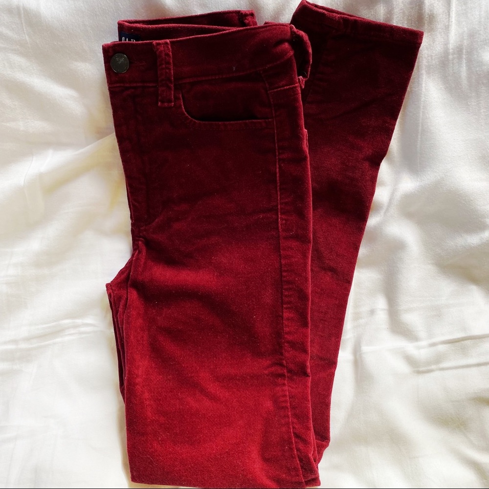HP! 🥳🍾🎊🎈🎉 Gap stretch velvet True Skinny jeans EUC